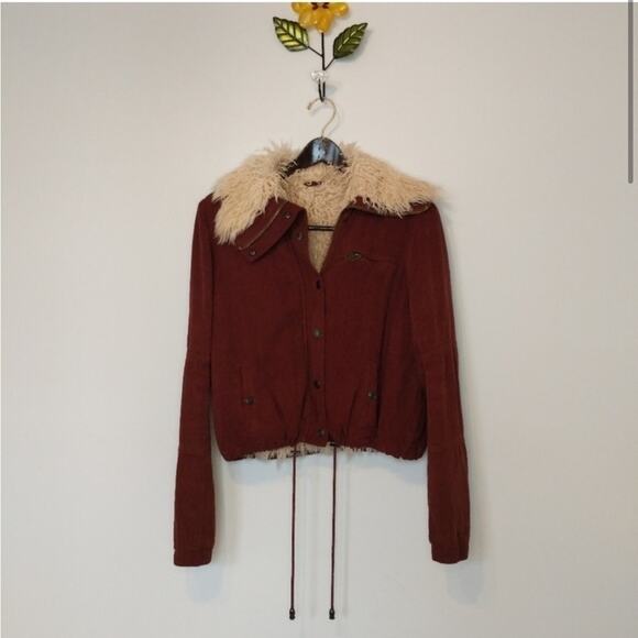 Free People Faux Fur Shag Shearling Style Maroon Jacket Size XS - Picture 9 of 11